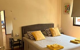 Extremely Comfy Apt With Spacious Private Terrace 10Min Walk To The Beach & In Town