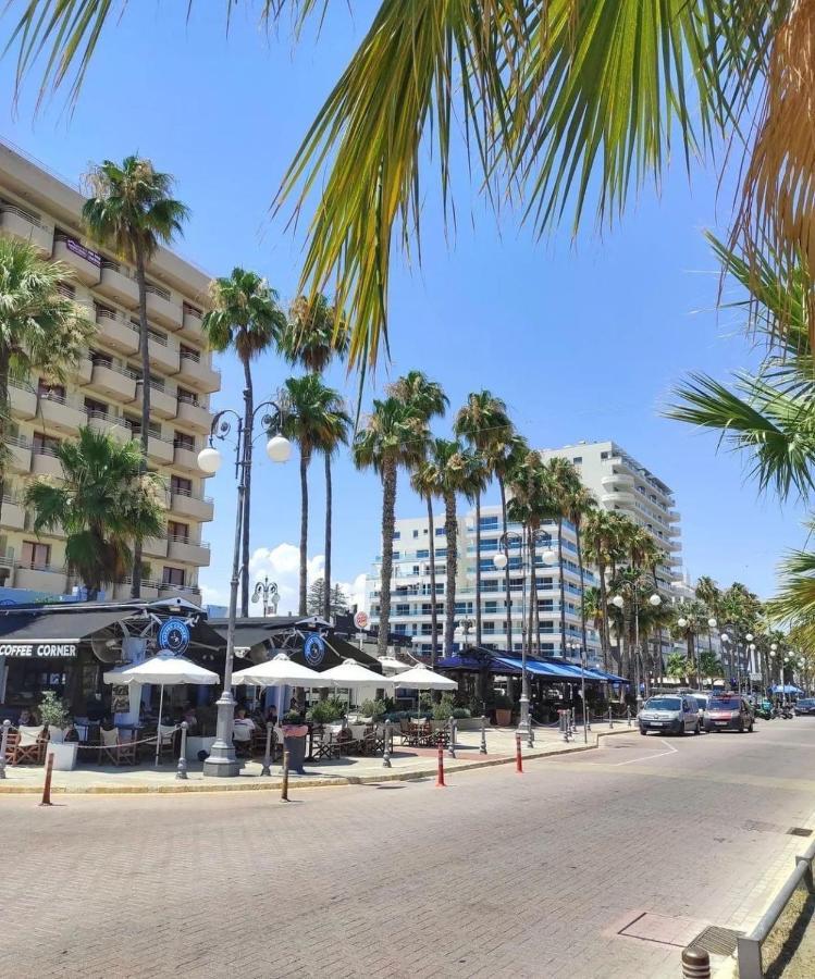 Extremely Comfy Apt With Spacious Private Terrace 10Min Walk To The Beach & In Town Larnaka Exterior foto
