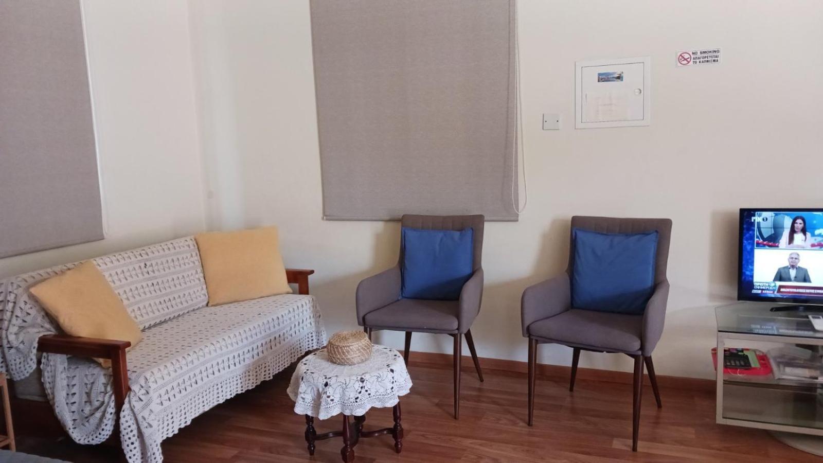 Extremely Comfy Apt With Spacious Private Terrace 10Min Walk To The Beach & In Town Larnaka Exterior foto