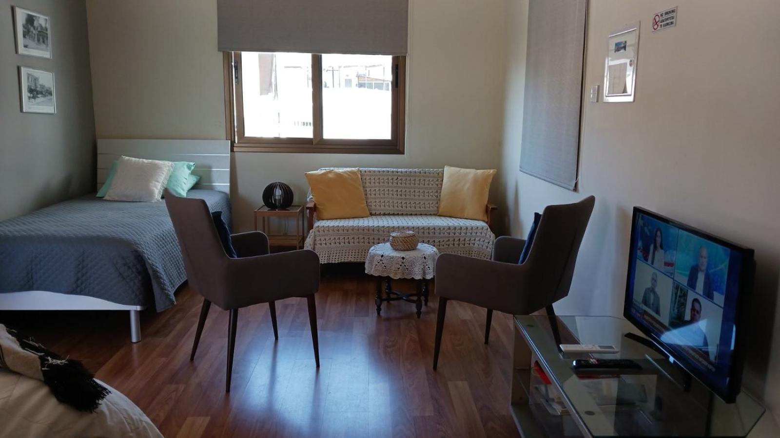 Extremely Comfy Apt With Spacious Private Terrace 10Min Walk To The Beach & In Town Larnaka Exterior foto